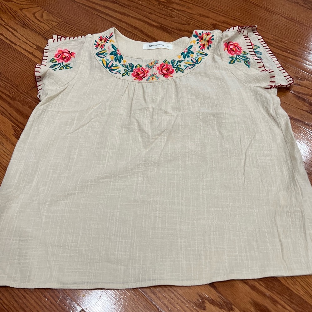 NWOT impeccable pig Oaxaca tan gauze shirt embroidered flowers sz lg